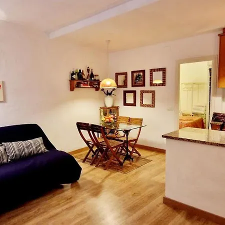 Les Flors !2minutos De La Playa! Apartment *