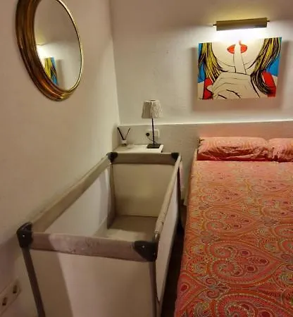 Les Flors !2minutos De La Playa! Apartment *